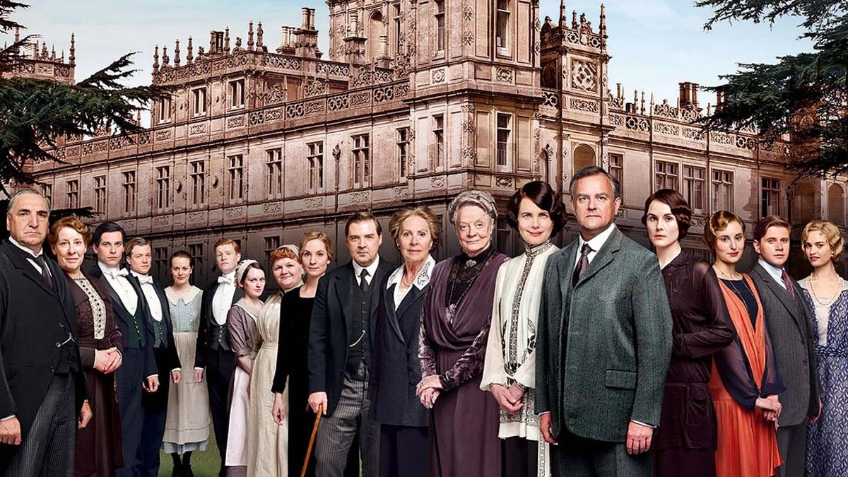 Is Downton Abbey coming back in 2021? Your daily